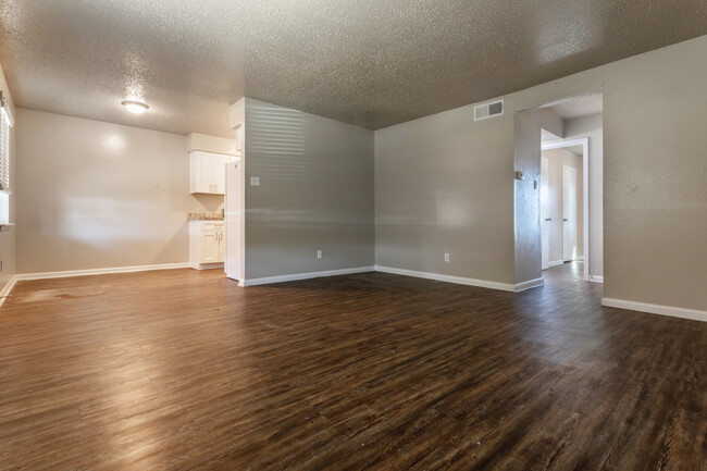 Brandywine Apartments in Prairie View, TX - Building Photo - Interior Photo