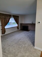 401 S 68th St in Tacoma, WA - Building Photo - Building Photo