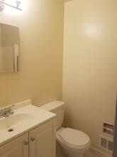 6363 11th Rd N in Arlington, VA - Foto de edificio - Building Photo