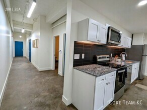 3100 E Gillham Plaza in Kansas City, MO - Building Photo - Building Photo