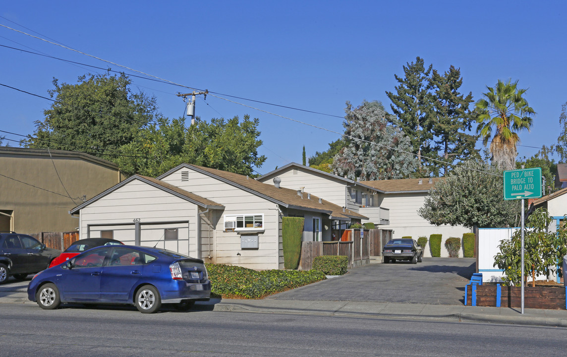 462 Del Medio Ave in Mountain View, CA - Building Photo