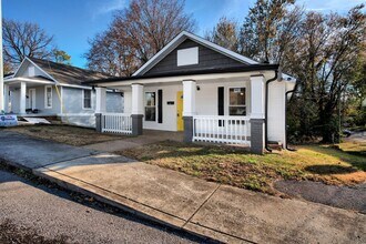 1012 Coulter St in Clarksville, TN - Building Photo - Building Photo