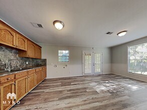 921 27th Ave N in Hueytown, AL - Building Photo - Building Photo