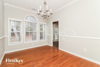 1627 Eagle Dr in Woodstock, GA - Building Photo - Building Photo