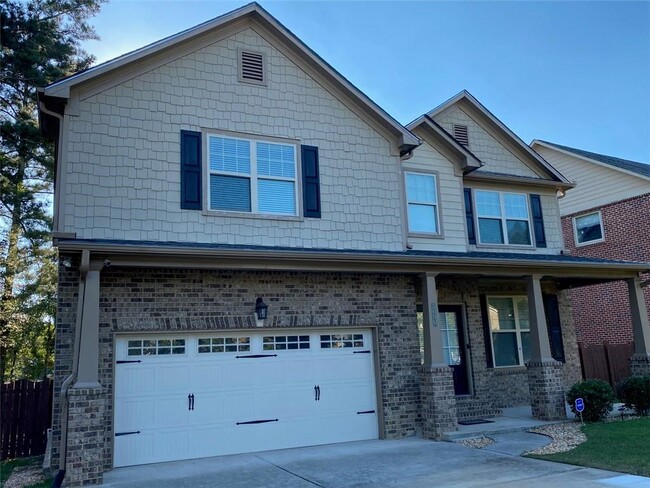 5000 Racquet Ct in Duluth, GA - Foto de edificio - Building Photo