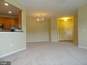 7557 Stoney Run Dr in Severn, MD - Building Photo - Building Photo
