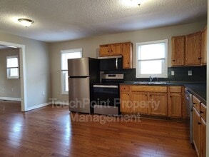 524 Railroad Dr NW in Concord, NC - Building Photo - Building Photo