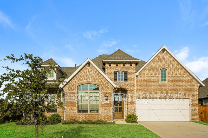 2000 Johnson Rd in Mansfield, TX - Building Photo