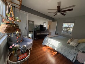 2210 15th Ave N in St. Petersburg, FL - Building Photo - Building Photo