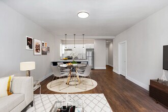 2200 Leavenworth in San Francisco, CA - Building Photo - Building Photo