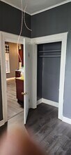 1530 5th Ave, Unit 1st Floor Apartment 1 in Watervliet, NY - Building Photo - Building Photo