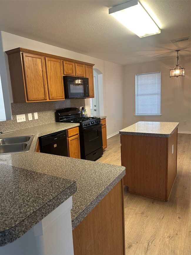 property at 407 Seabourne Meadow Dr