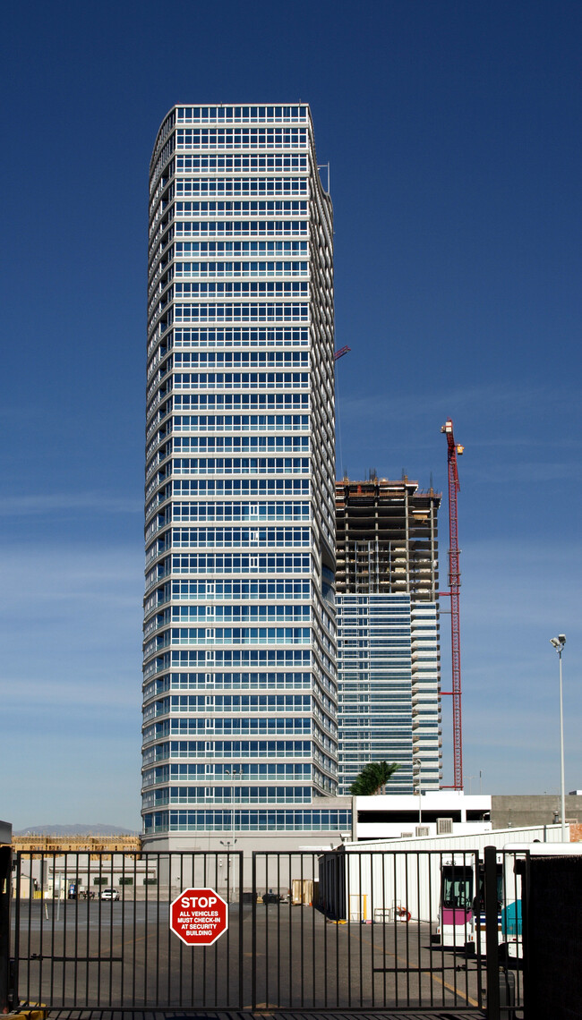 Panorama Tower II in Las Vegas, NV - Building Photo - Building Photo