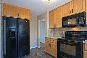 1417 Lander St in Reno, NV - Building Photo - Building Photo