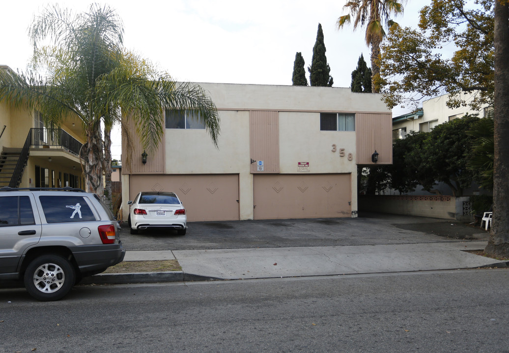 358 W Lomita Ave in Glendale, CA - Building Photo