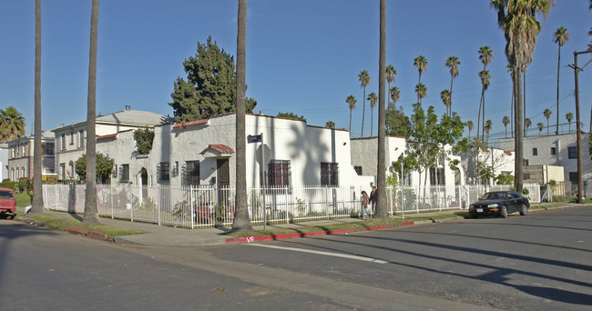 1638-1640 S Bronson Ave in Los Angeles, CA - Building Photo - Building Photo