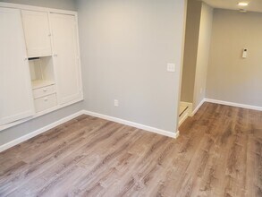 957 Harrison Ave in Columbus, OH - Foto de edificio - Building Photo