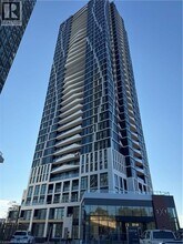 25 Wellington St S in Kitchener, ON - Building Photo - Building Photo