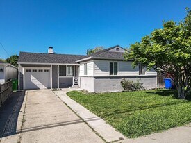 15935 Paseo Largavista in San Lorenzo, CA - Building Photo