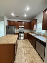 368 Conch Key Way in Sanford, FL - Building Photo - Building Photo