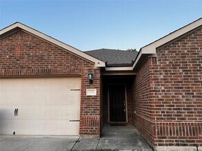 309 Cedar Crk Dr in Princeton, TX - Building Photo - Building Photo