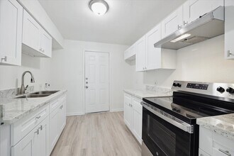 5111 Clover St in Houston, TX - Building Photo - Building Photo
