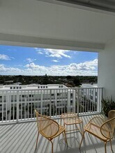 227 Dartmouth Dr, Unit A3 in Lake Worth Beach, FL - Building Photo - Building Photo