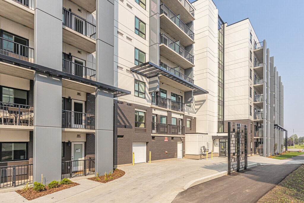 Century Gardens at Century Park Apartments in Edmonton, AB