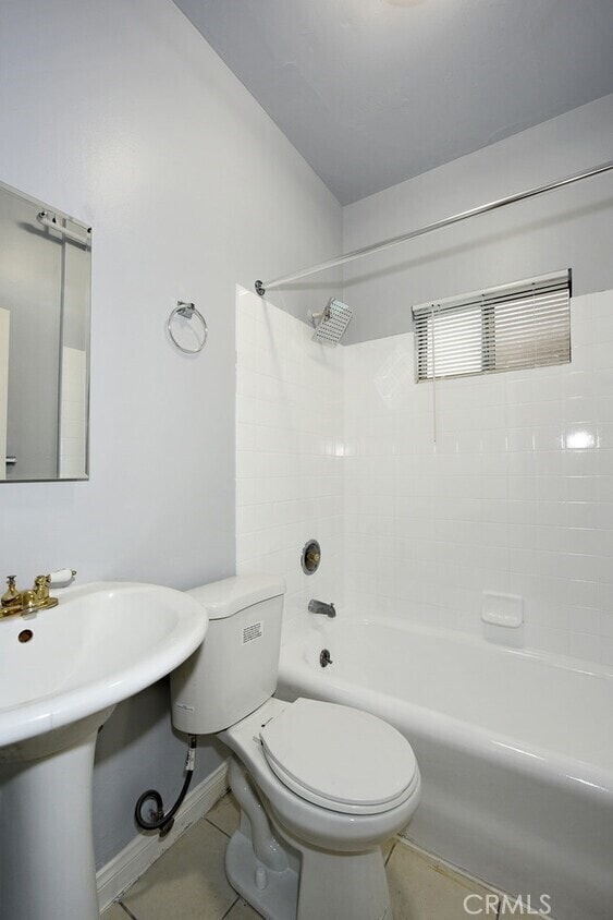 1001 S Central Ave in Glendale, CA - Building Photo - Building Photo