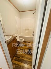 12182 State Hwy 64 in Tyler, TX - Building Photo - Building Photo