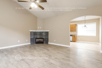 7798 Bluefin Trail in Union City, GA - Foto de edificio - Building Photo