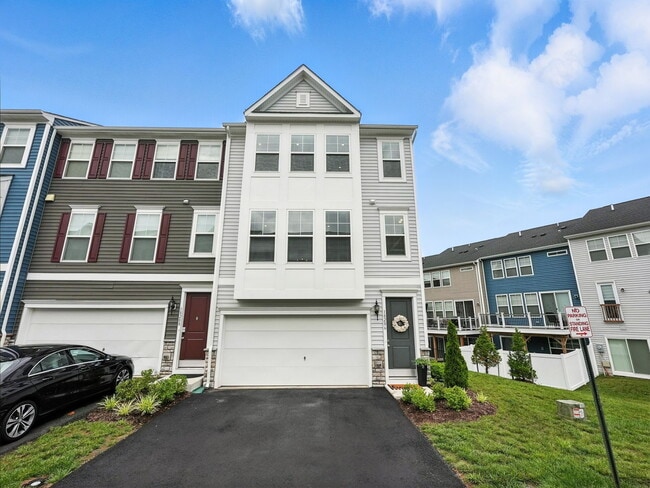 property at 18286 Summit Pointe Dr