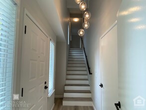 18763 Gillman Dr in Sonoma, CA - Building Photo - Building Photo