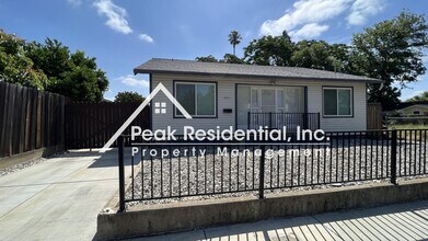 4311 48th St in Sacramento, CA - Building Photo - Building Photo