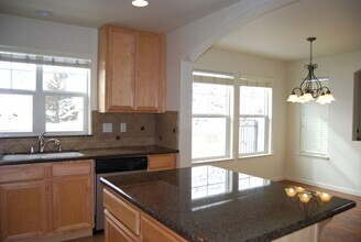7680 Stone Bluff Way in Reno, NV - Building Photo - Building Photo
