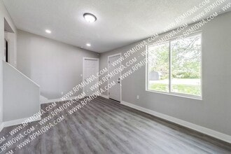 129 Paine St SE in Bondurant, IA - Building Photo - Building Photo