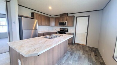 531 Iowa in Belleville, MI - Building Photo - Building Photo