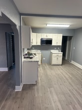 1509 W Ridgeland Ave in Waukegan, IL - Building Photo - Building Photo