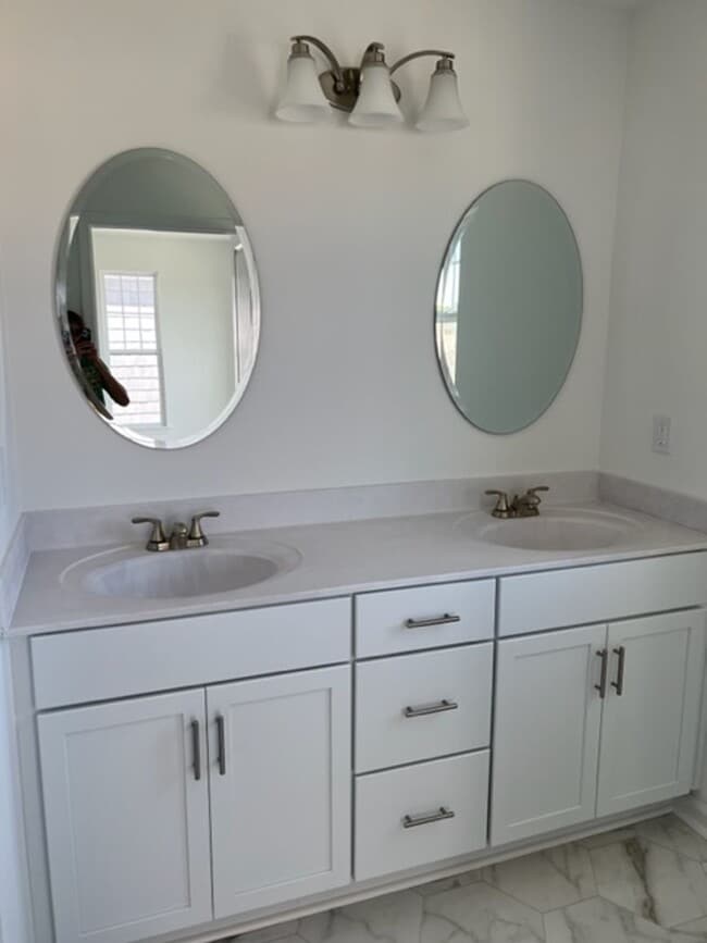 2015 Canning Pl in Chesapeake, VA - Building Photo - Building Photo