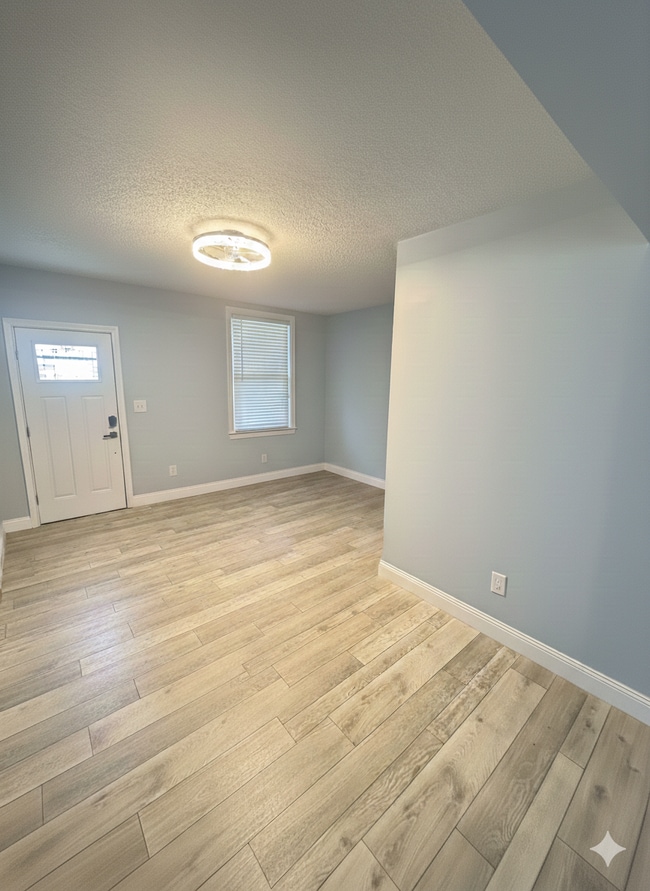 919 Summer St in Hamilton, OH - Foto de edificio - Building Photo