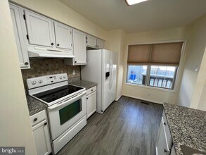 11541 Brundidge Terrace in Germantown, MD - Building Photo - Building Photo