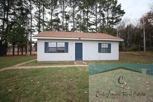 402 Garrett St in Bono, AR - Building Photo