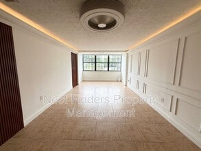 4975 San Jose Blvd in Jacksonville, FL - Building Photo - Building Photo