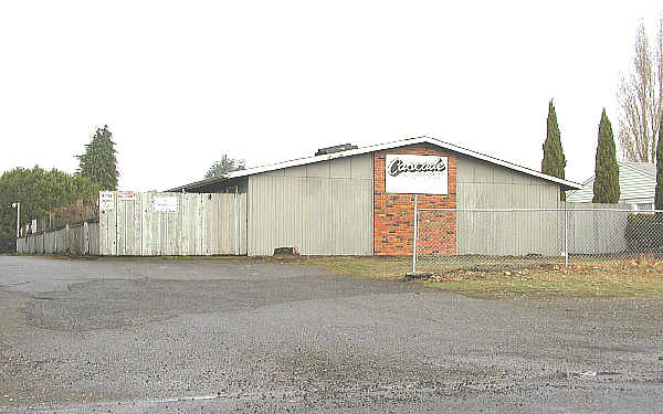 Cascade Apartments in Tacoma, WA - Building Photo - Building Photo