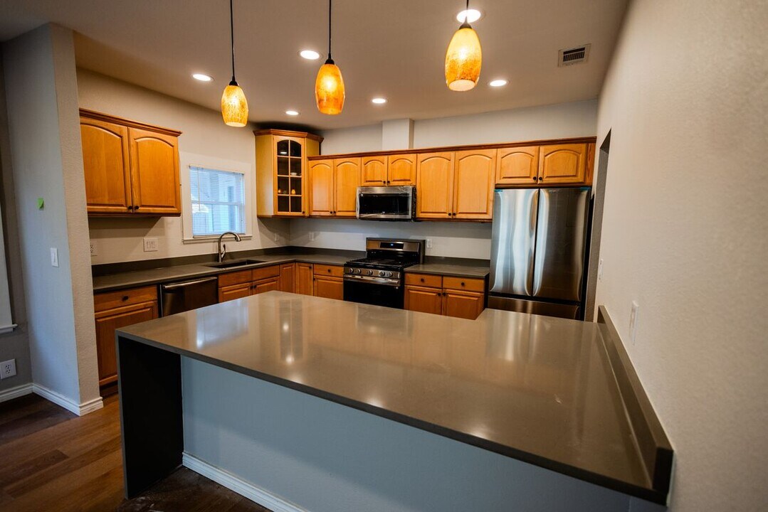702 W Monroe St in Austin, TX - Building Photo