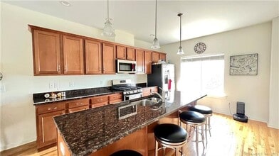 116 Pepin Pl in South Windsor, CT - Building Photo - Building Photo