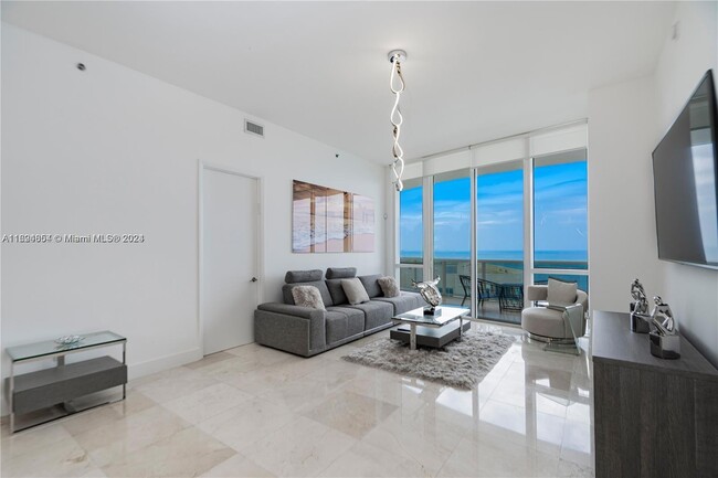 16001 Collins Ave, Unit 3803 in Sunny Isles Beach, FL - Building Photo - Building Photo