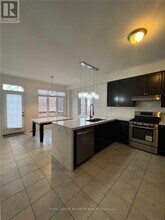 1 Janes Cres in New Tecumseth, ON - Building Photo - Building Photo