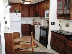 208 Mariah Cir in Beech Mountain, NC - Building Photo - Building Photo