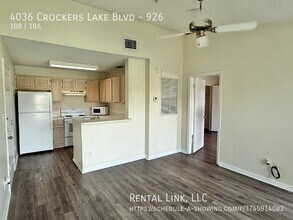 4036 Crockers Lake Blvd in Sarasota, FL - Building Photo - Building Photo